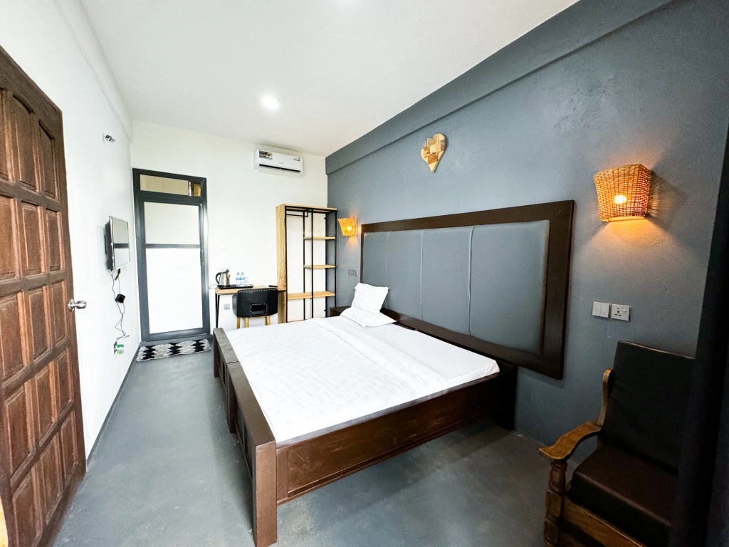 Standard Double room (full double bed)