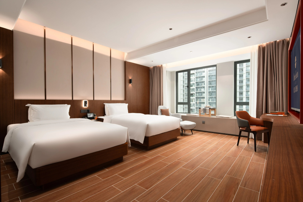 Standard Double room with view (full double bed)