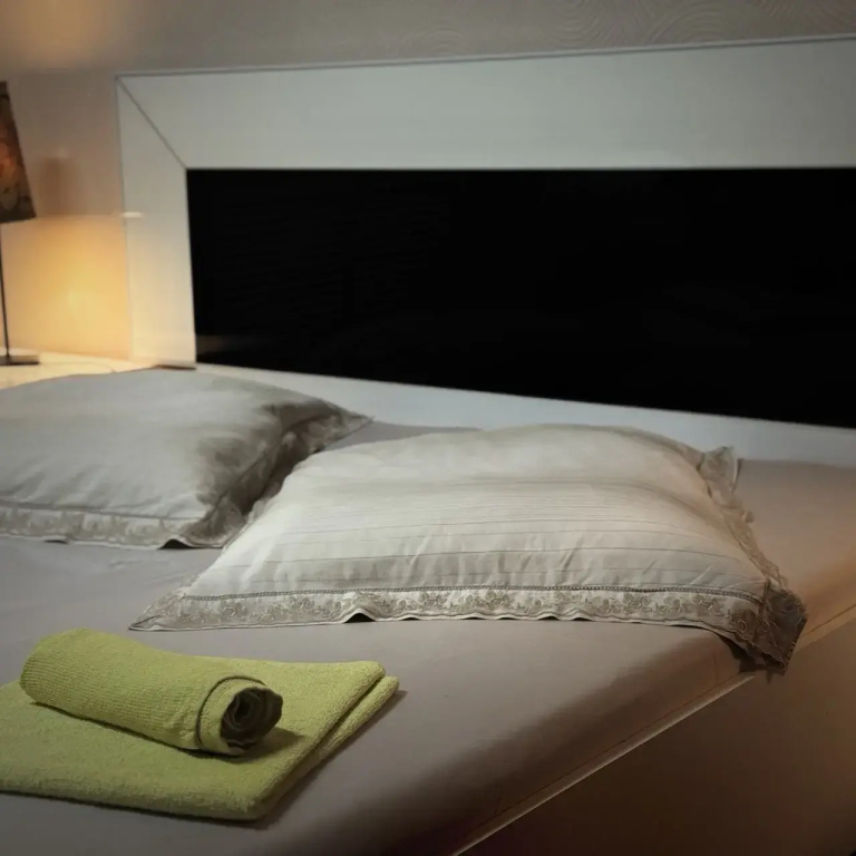 Superior Double room (full double bed)