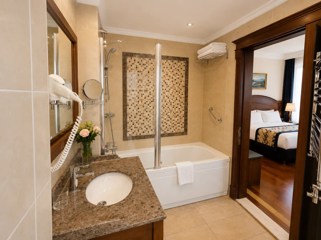 GLK Premier The Home Suites & Spa Hotel - Général