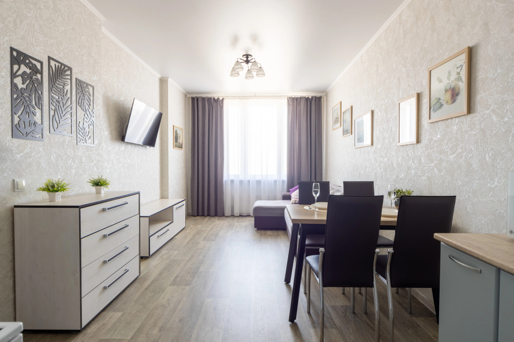 Отель Апартаменты Favorite House на 78 Добровольческой Бригады 23 в Красноярске