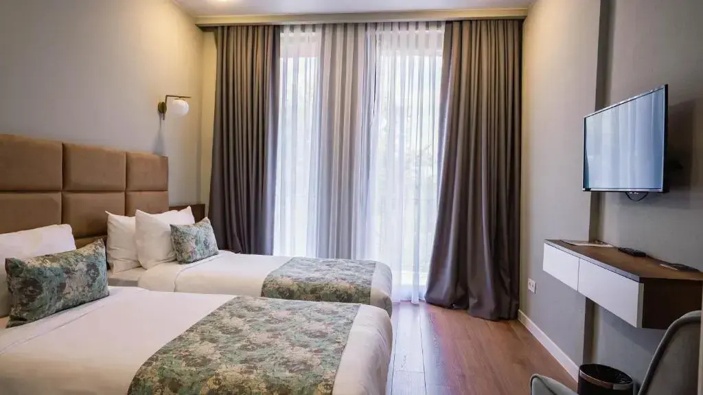 Standard Double room with balcony (twin beds)