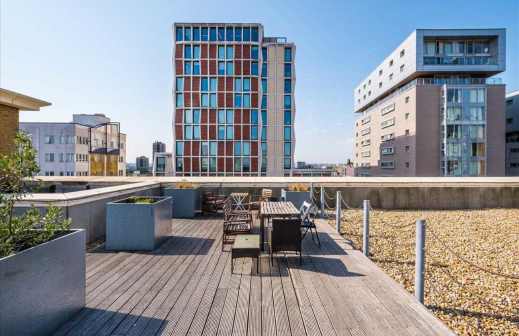 1 Bed Apartment in the Heart of the City - Perfect for Business Travellers Apartments