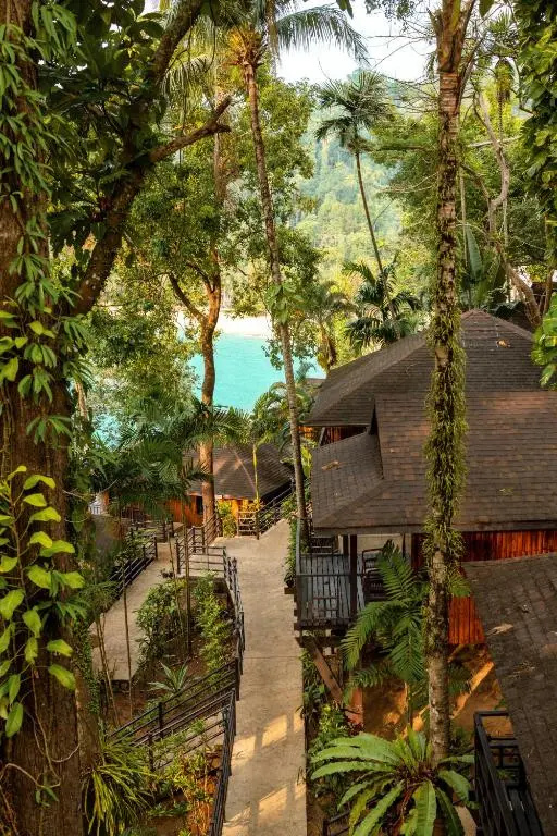 Baan Krating Khaolak