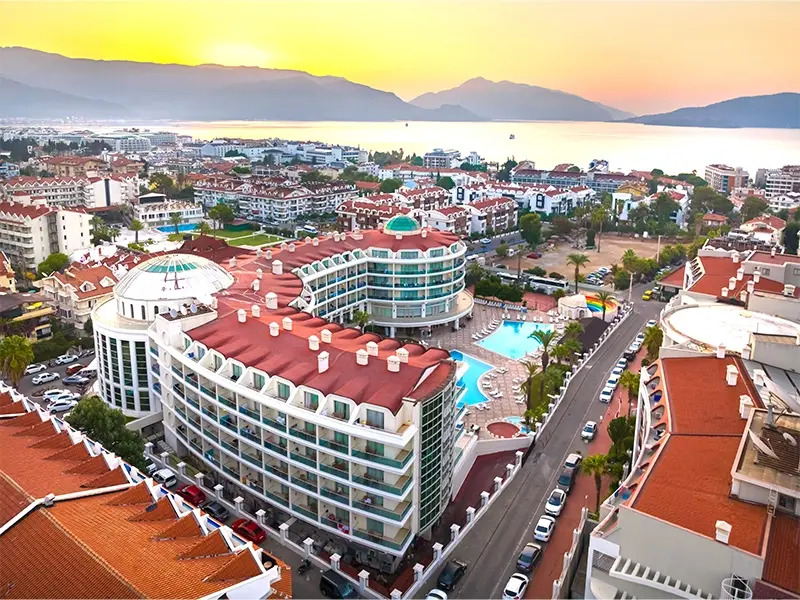 Pineta Park Deluxe Hotel — фото 2