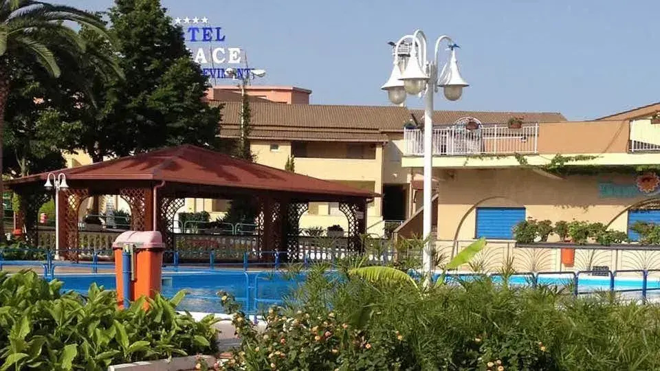 Hotel photo 17