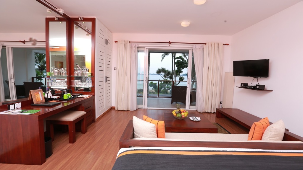 Coco Bay (Boutique)