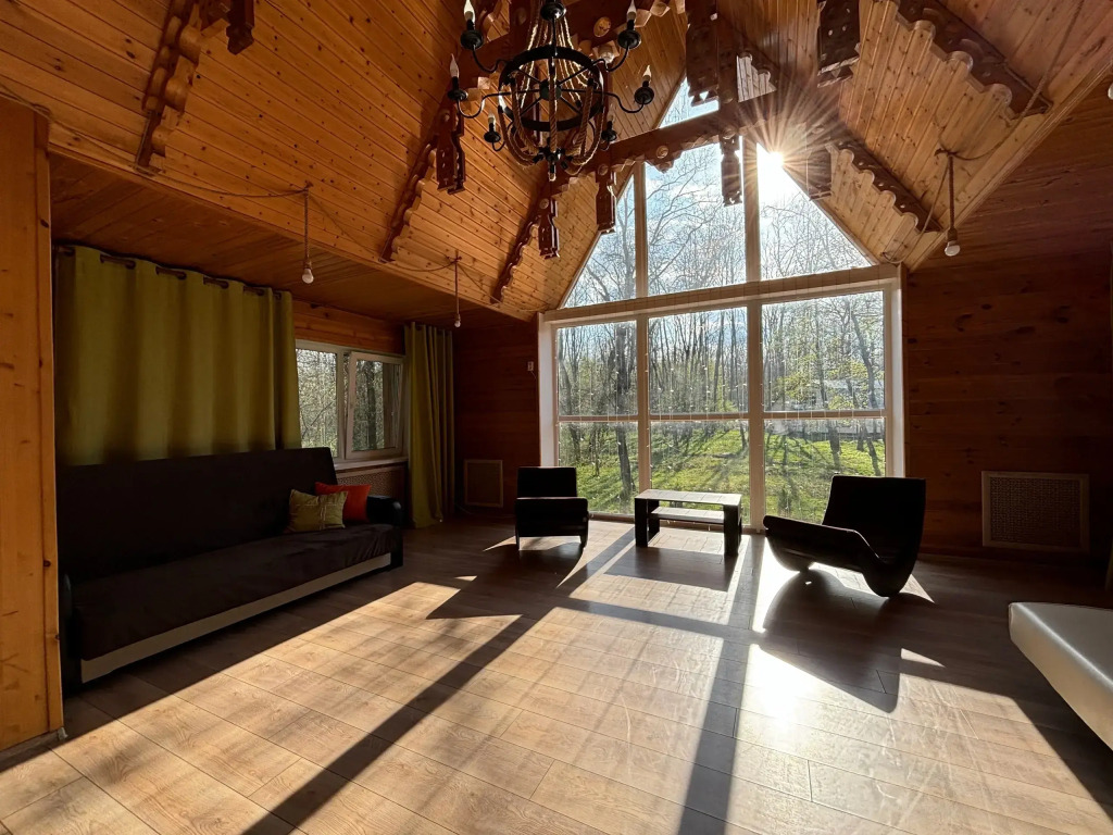 Коттедж в Алмазы