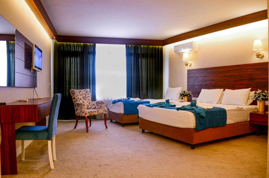 Hotel photo 11