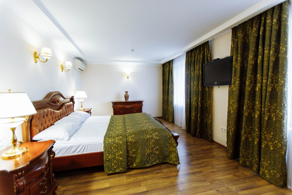 2 Bedrooms Building No. 1 Suite