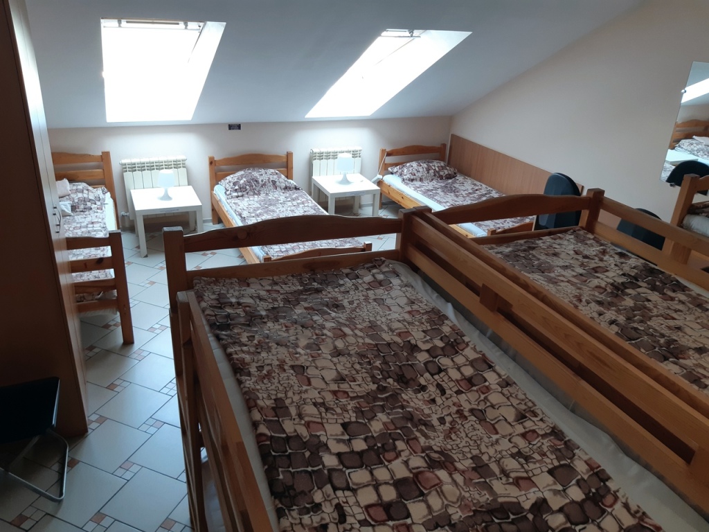 Кровать в общем номере в Hostel H.O.