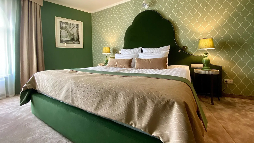 Staryij Gorod Hotel Room Type - Emerald Executive Suite