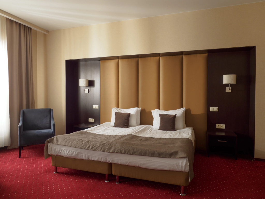 Sauna Double Suite (full double bed)