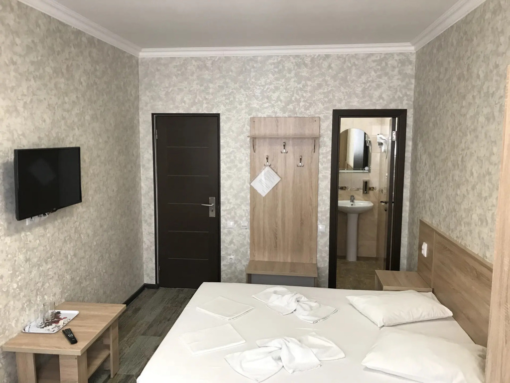 Четырёхместный полулюкс Comfort в Мандарин