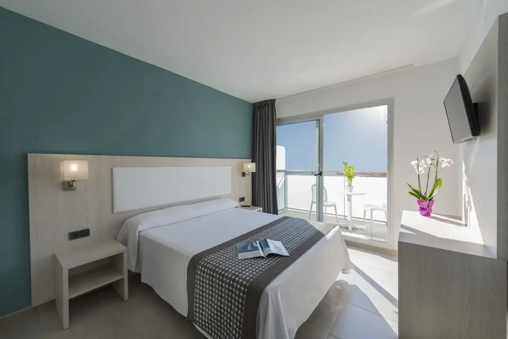 Hotel 4R Miramar Calafell - Chambres