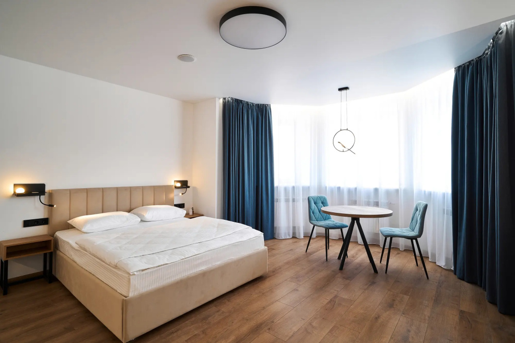 Business Double Studio full double bed