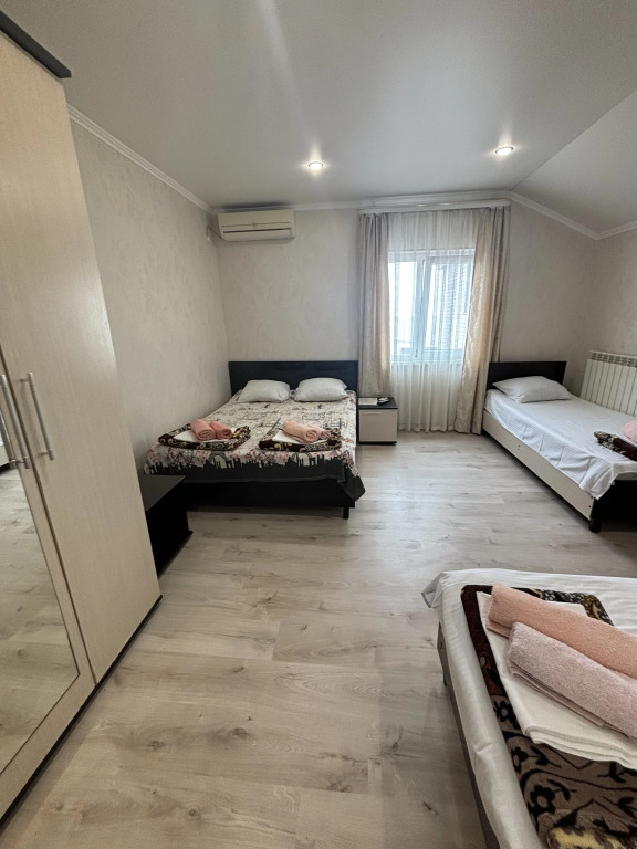Четырёхместный номер Standard в Ruzanna inn