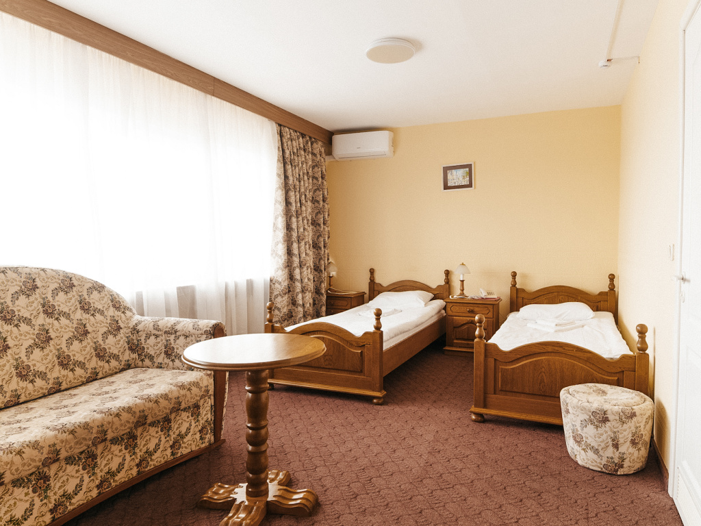 Baltica Hotel Complex Room Type - Business Double room with balcony twin beds