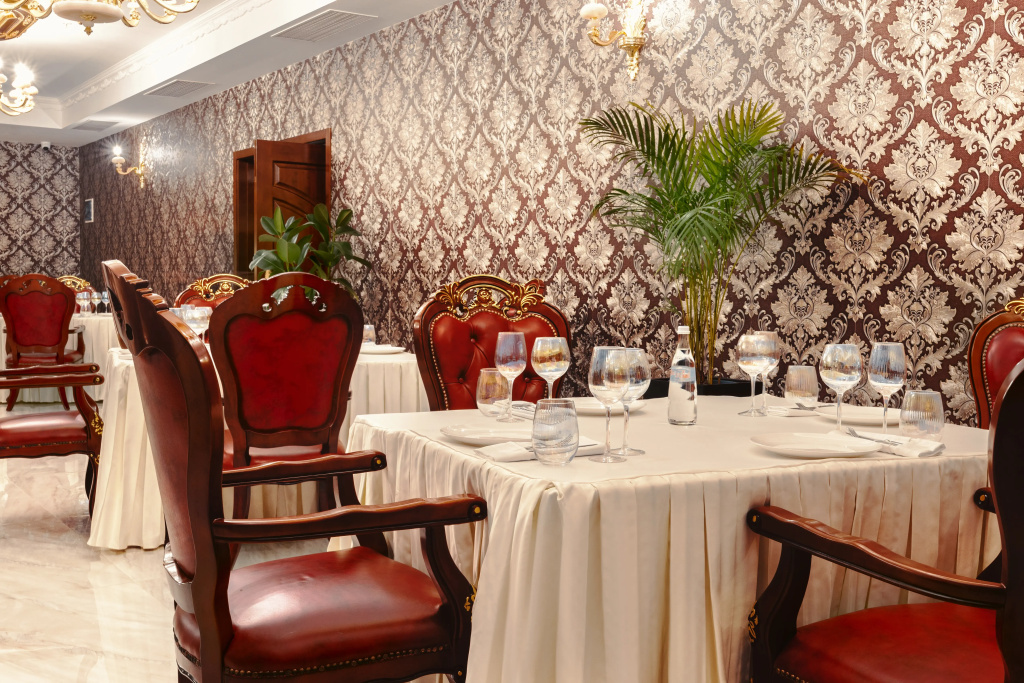 Food & Beverage