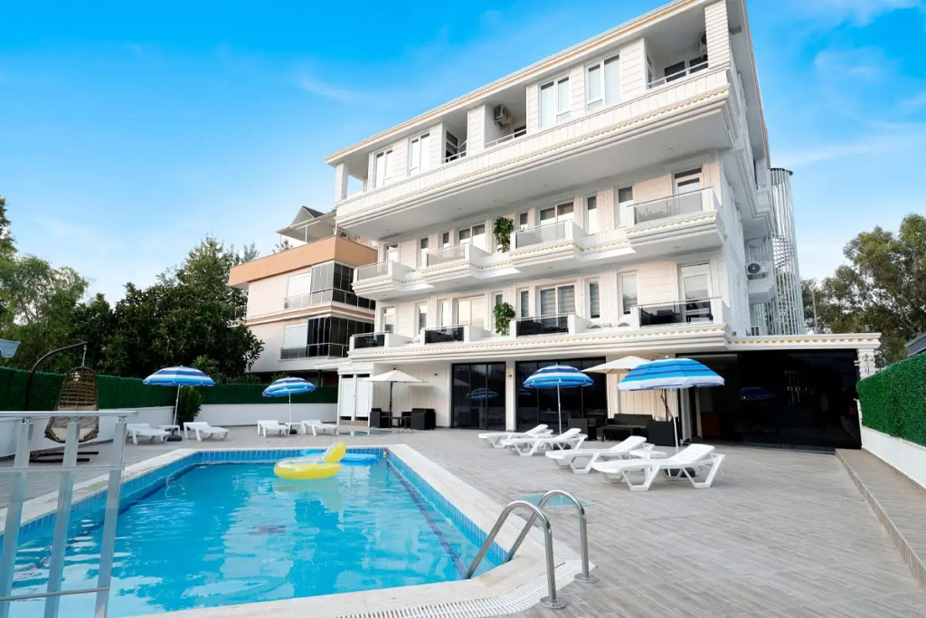 Bed&Breakfast İnci Mira Hotel — фото
