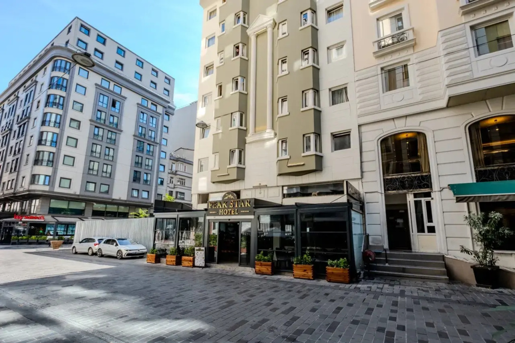 Hotel photo 2