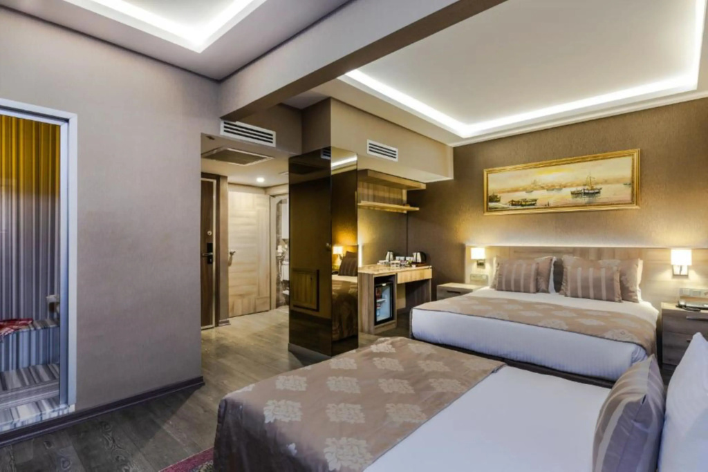 Ayramin Deluxe Hotel — фото