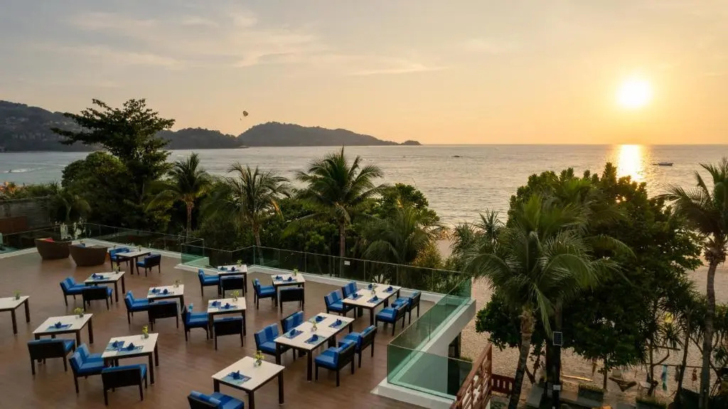 Курортный отель La Flora Resort Patong — фото