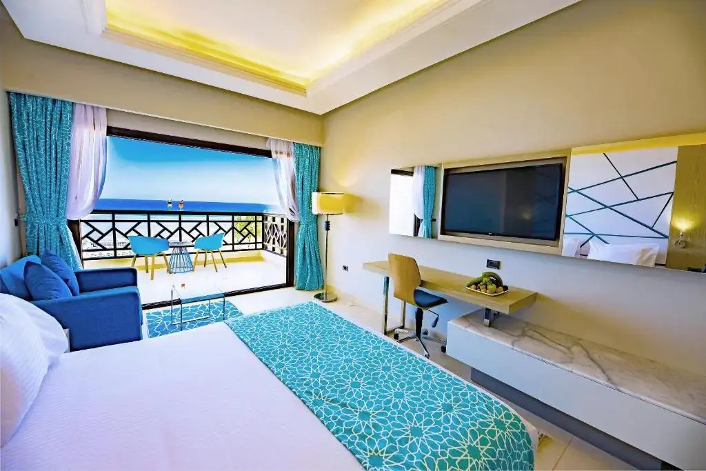 Superior room with sea view