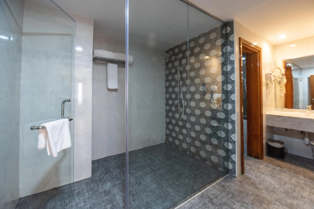 BM Beach Hotel - Chambres
