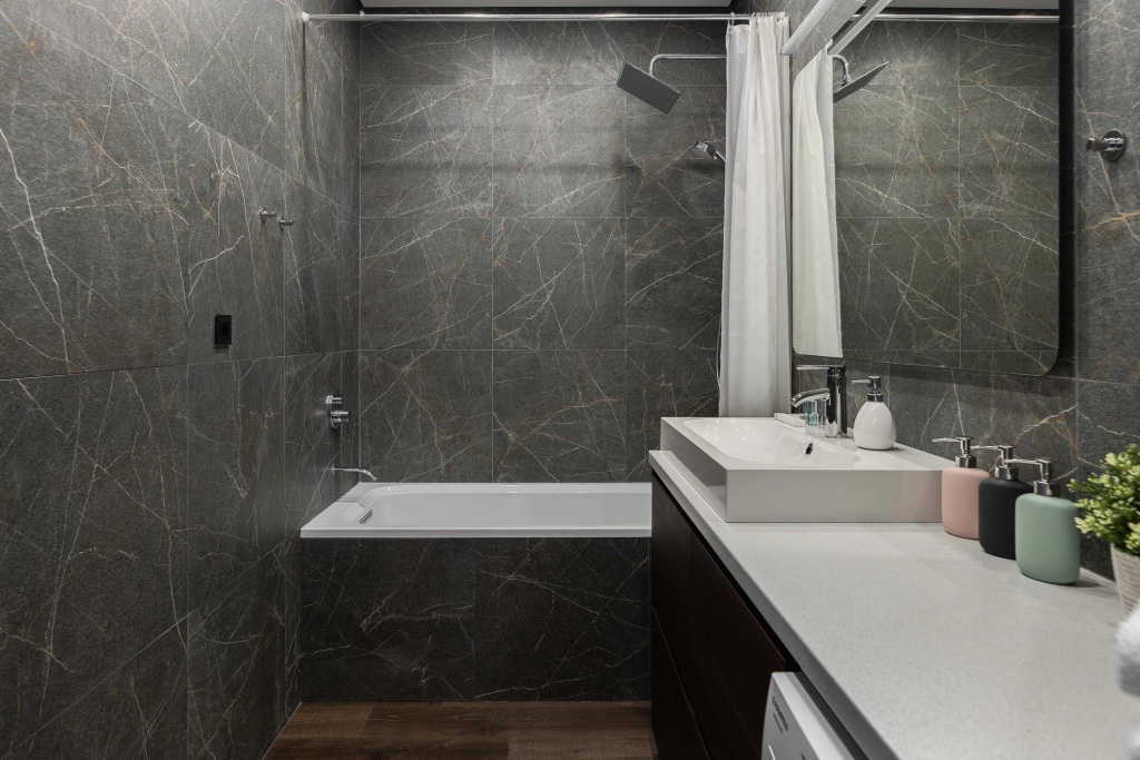 Апартаменты SMART LOFTS | Blueberry | С отдельной спальней | Бизнес-класс у метро — фото