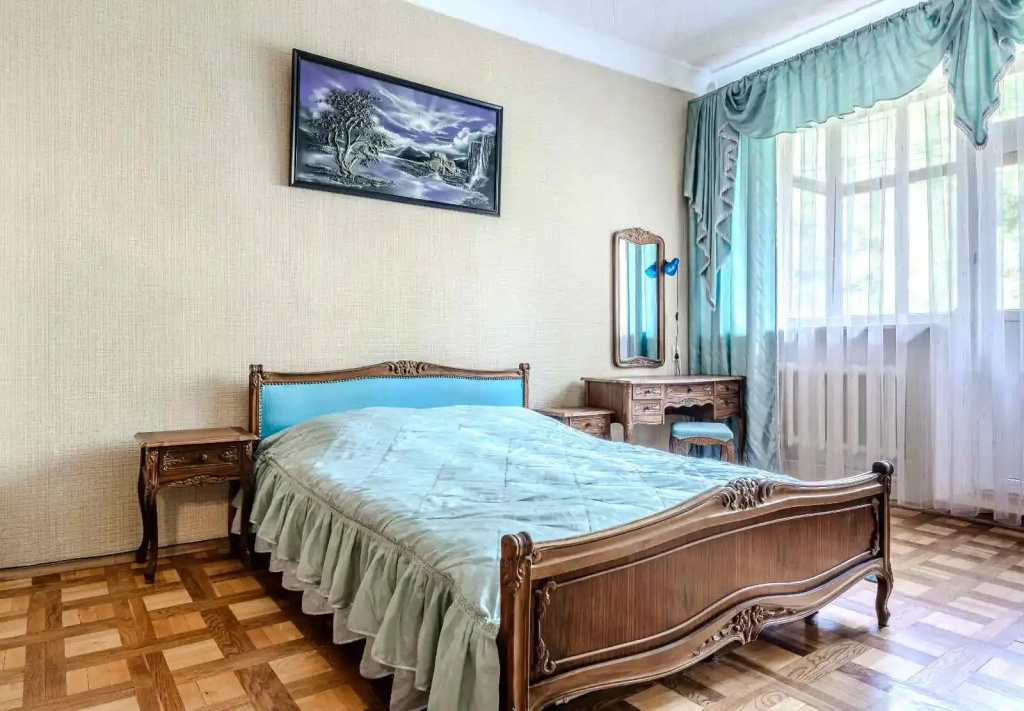 Квартира в Тихом центре Парк Челюскинцев 4 ком.кв. — фото