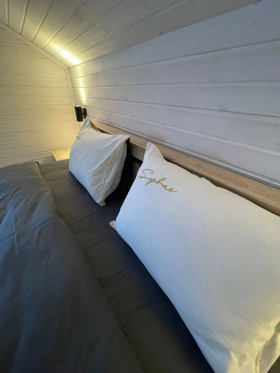 Пятиместный коттедж Luxury с красивым видом из окна в Нептун-2