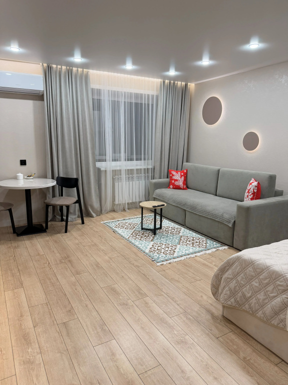 Krasivaya Studiya V Tsentre Goroda Flat