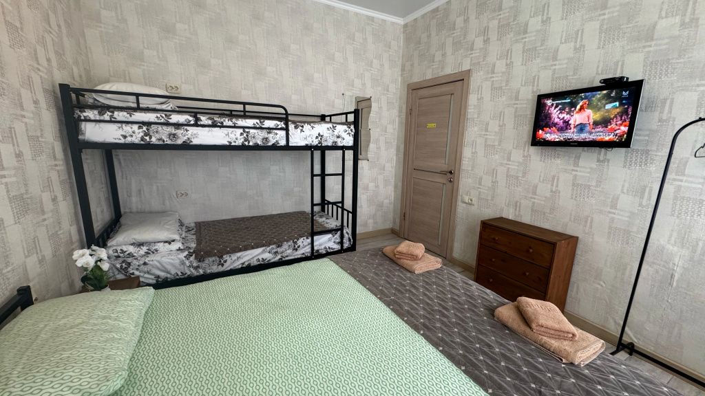 Family No. 3 Quadruple room