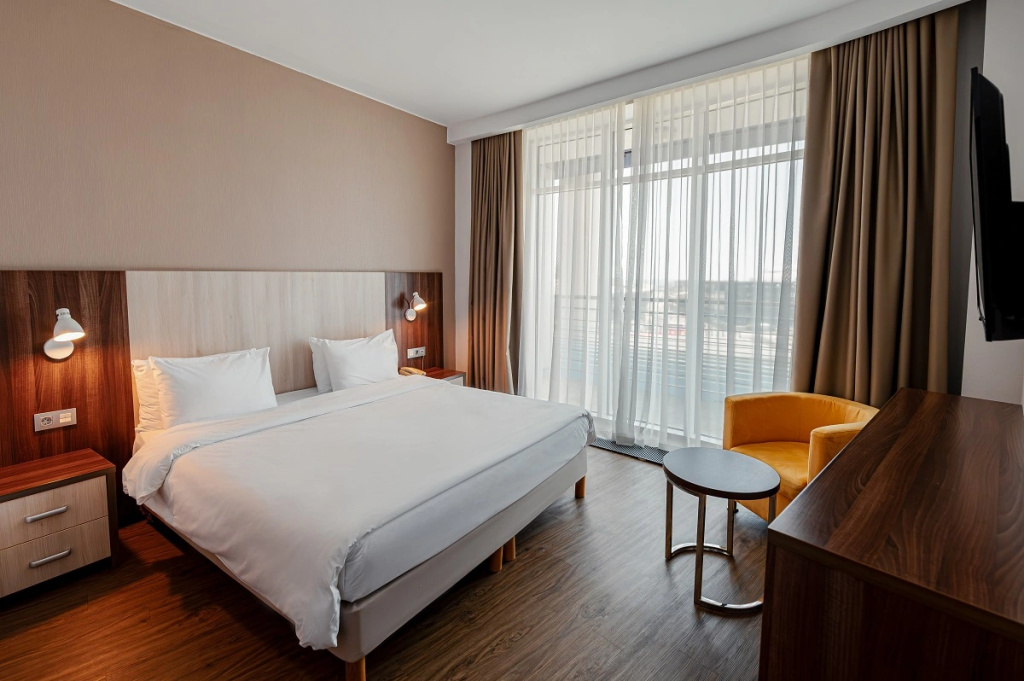Omega Sirius Hotel Room Type - Suite with Olimpic park view