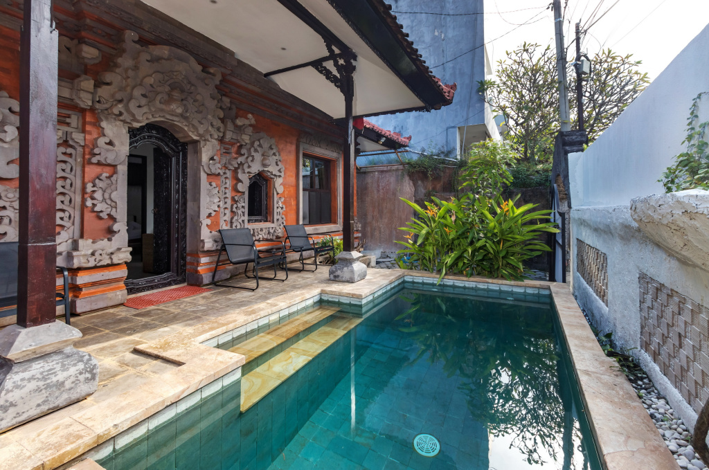 Вилла Casa Yenny Balinese Style Seminyak Kuta — фото