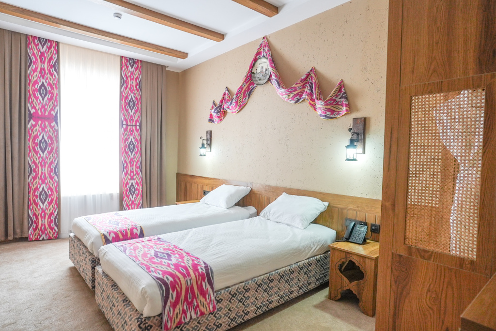 Superior Double room with view (twin beds)