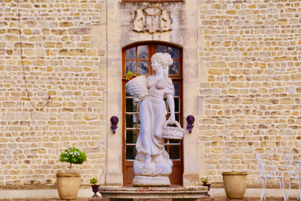 Afficher la photo 8 — Château du Bû