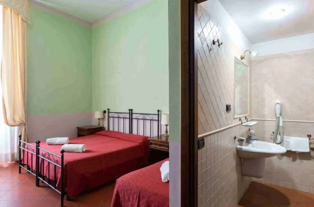 Hotel Domus Sessoriana - Chambres