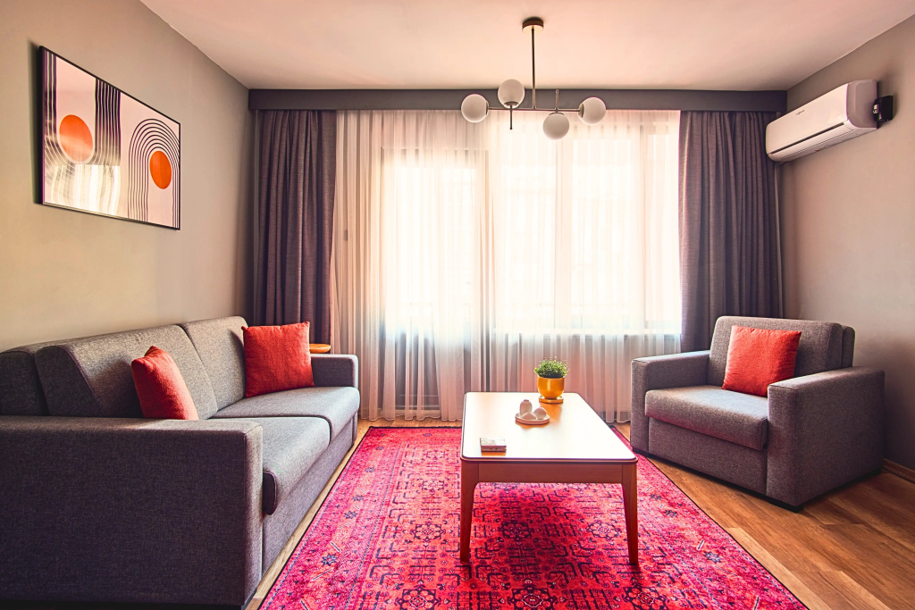 Отель TAKS-INN Suites — фото