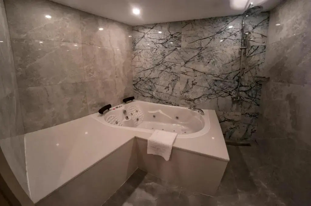 Nevi Hotel & Suites İstanbul Taksim — фото
