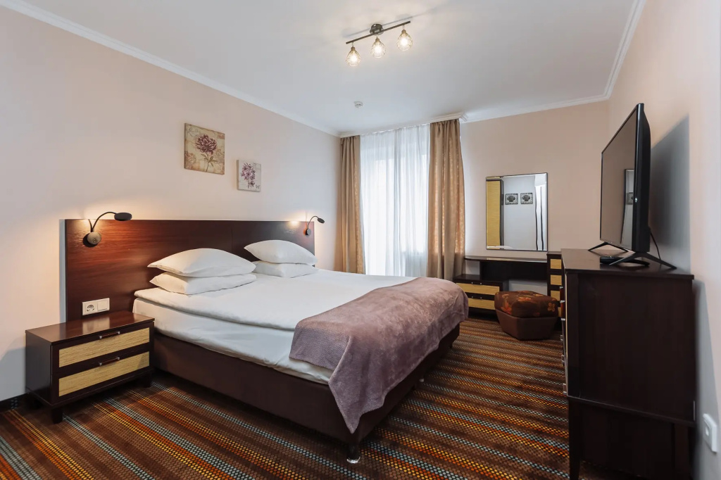 Classic Double Family room (full double bed)