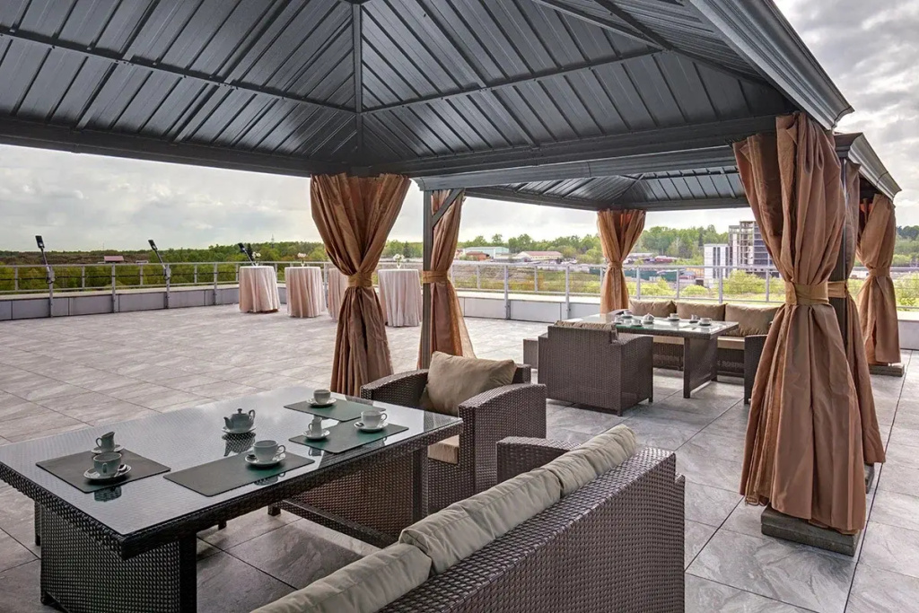 Balcony & Terrace