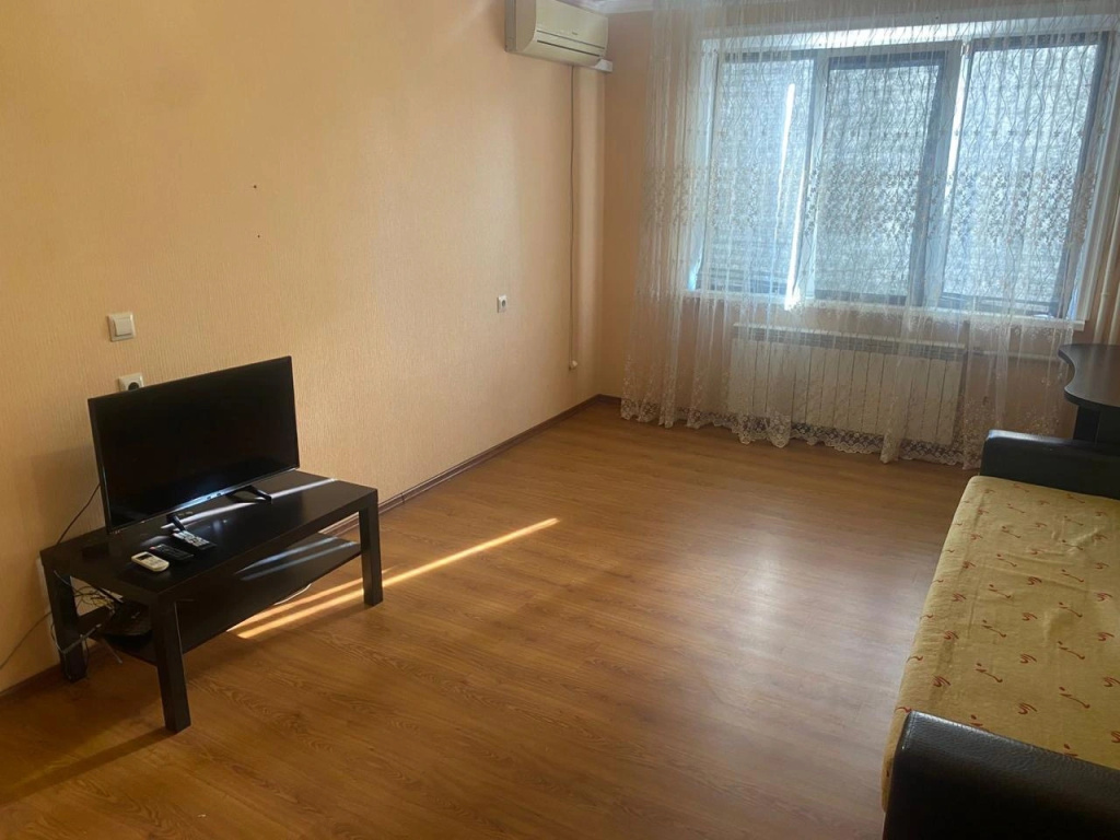 Квартира 8 — 3