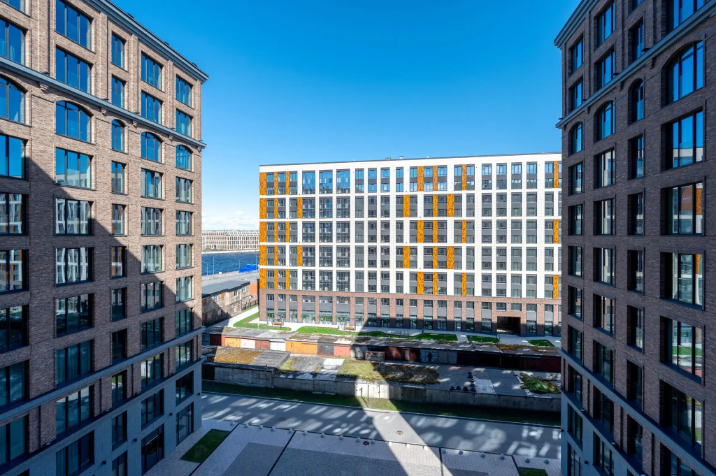 Апартаменты в апарт-отеле Docklands SmArt — фото