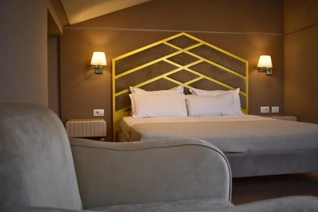 Standard Triple room with balcony