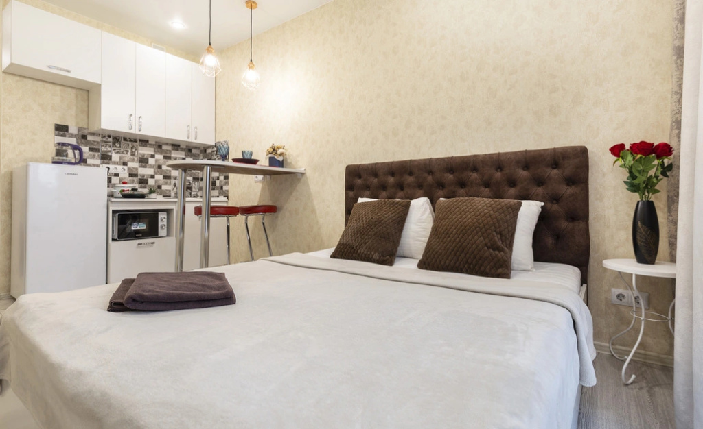 Апартаменты Prince Apartments на ПроспектеСтроителей 18 (186)