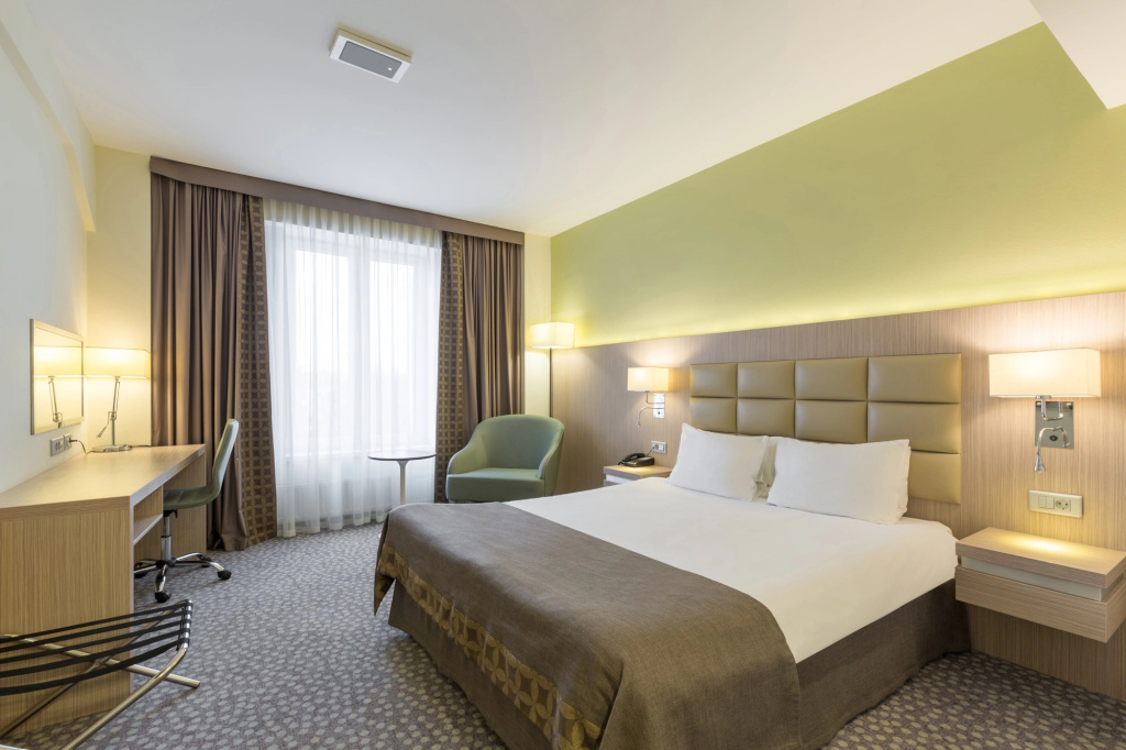 Nesterov Plaza Hotel Room Type - Standard room full double bed