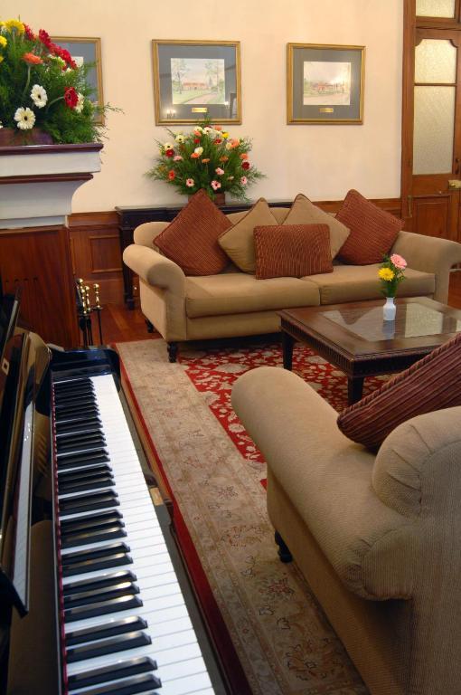 Grand Hotel Nuwara Eliya