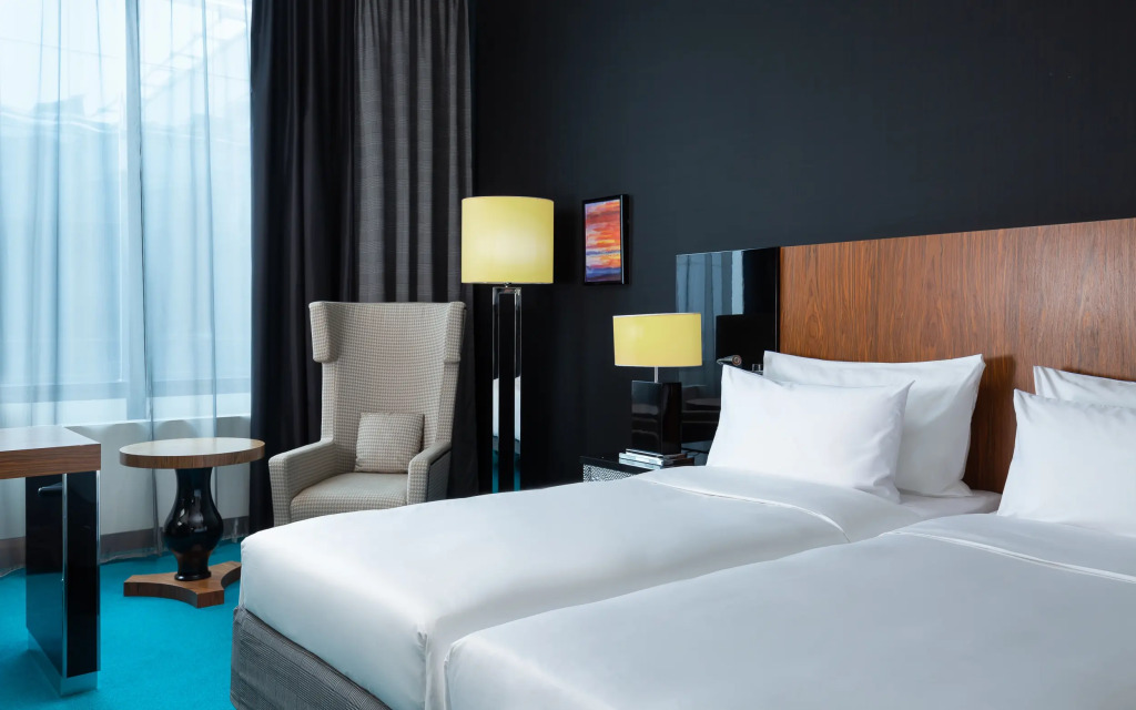 Cosmos selection moscow sheremetyevo airport hotel 5. Radisson blu hotel, moscow sheremetyevo airport 5*. Radisson blu шереметьево вид на полосу. Cosmos selection moscow sheremetyevo airport hotel 5. отель рэдиссон шереметьево.